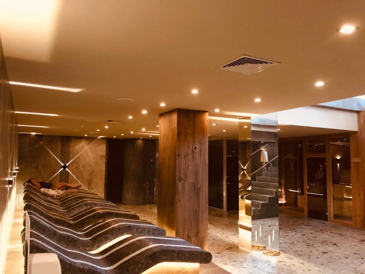 Private Spa Luxury Apartments Bansko Exterior foto